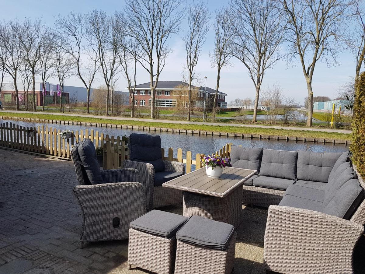Отель Logeren Op Dijk43 Broek op Langedijk Экстерьер фото